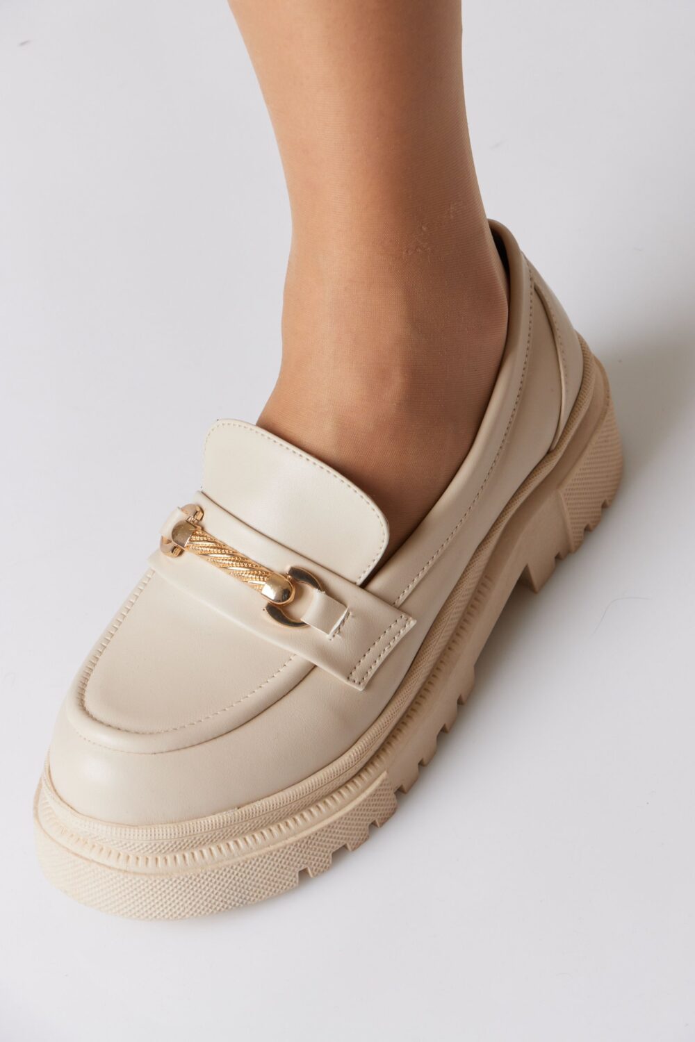 Chunky Leather Loafer with Chain - Image 3