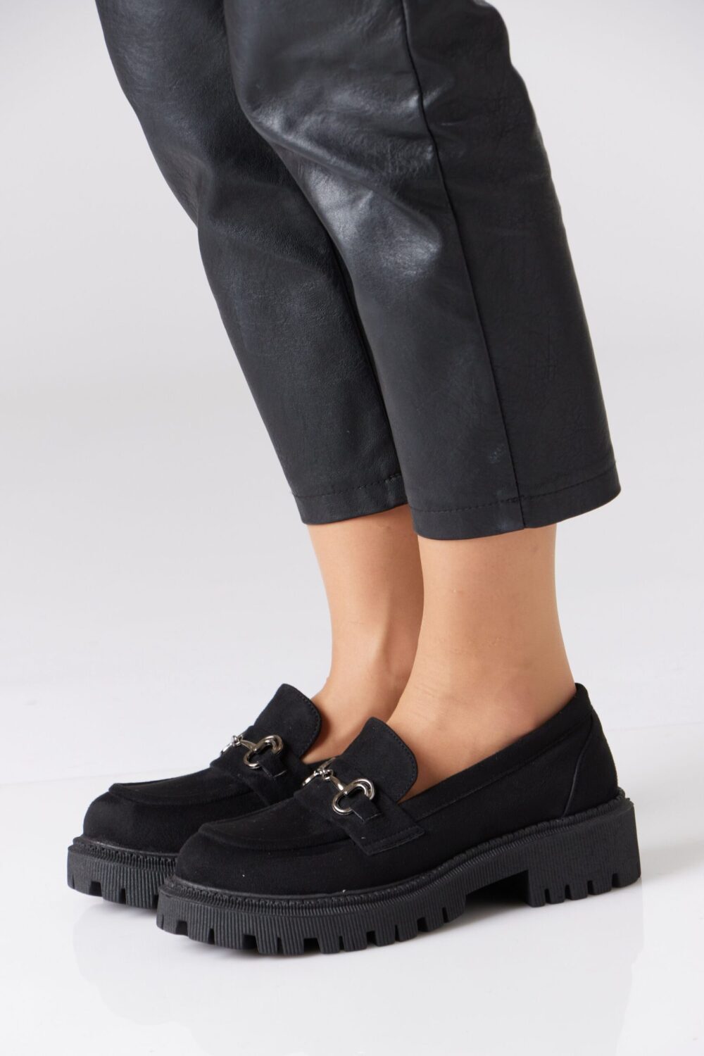 Chunky Suede Loafer with Chain - Image 15